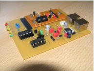 Platine des Steuerteils mit aufgestecktem Adapter